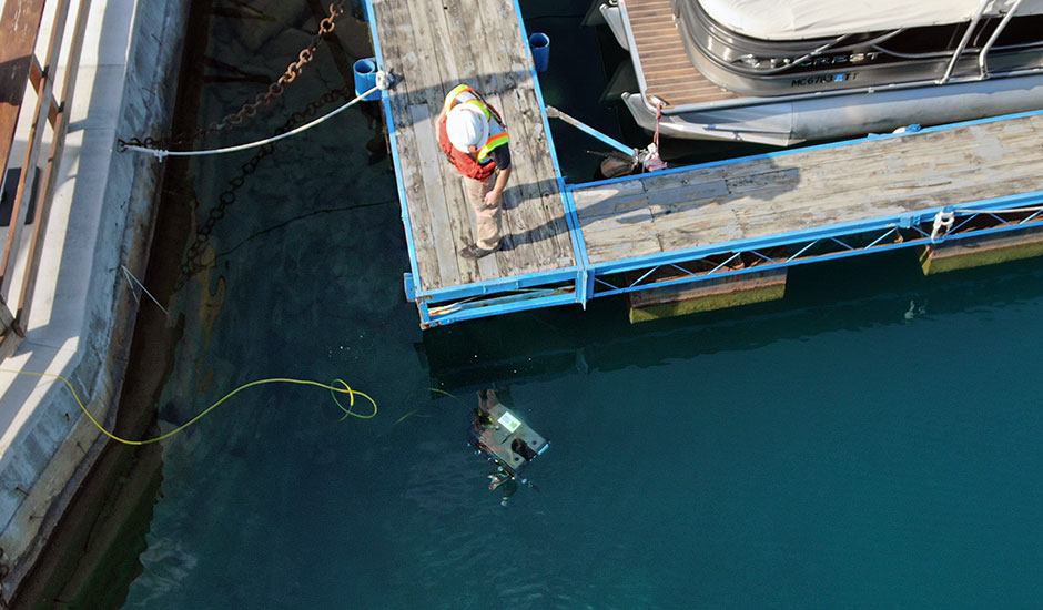 submersible drone